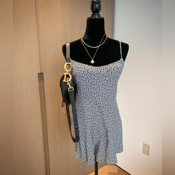 Cute Zara Summer Romper - Picture 2 of 5